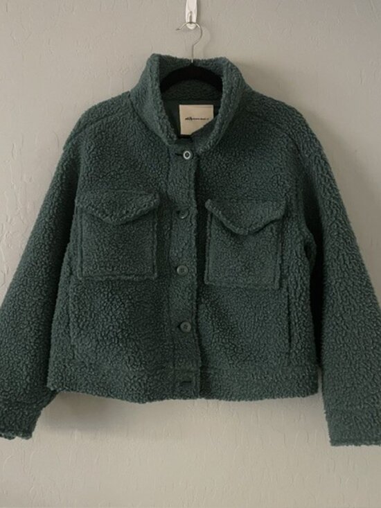 American Eagle Outfitters Jackets & Blazers - American Eagle Outfitters Forest Green Teddy Shacket